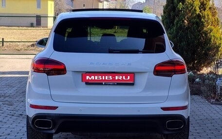 Porsche Cayenne III, 2017 год, 4 090 000 рублей, 9 фотография