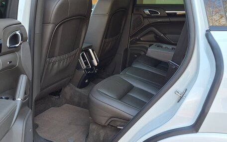 Porsche Cayenne III, 2017 год, 4 090 000 рублей, 20 фотография