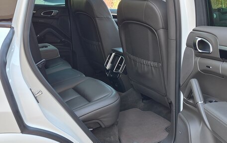 Porsche Cayenne III, 2017 год, 4 090 000 рублей, 21 фотография