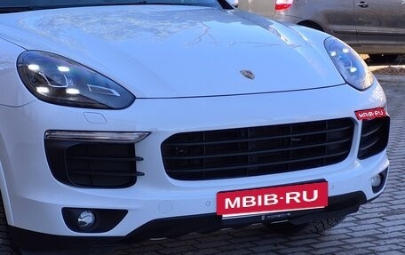 Porsche Cayenne III, 2017 год, 4 090 000 рублей, 17 фотография