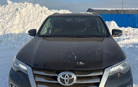 Toyota Fortuner II, 2019 год, 2 999 999 рублей, 3 фотография