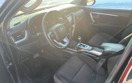 Toyota Fortuner II, 2019 год, 2 999 999 рублей, 10 фотография