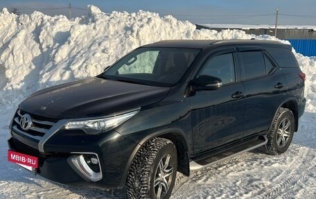 Toyota Fortuner II, 2019 год, 2 999 999 рублей, 2 фотография