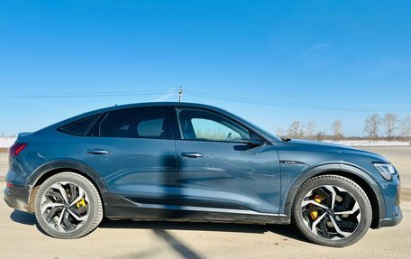 Audi e-tron Sportback I, 2020 год, 4 980 000 рублей, 6 фотография