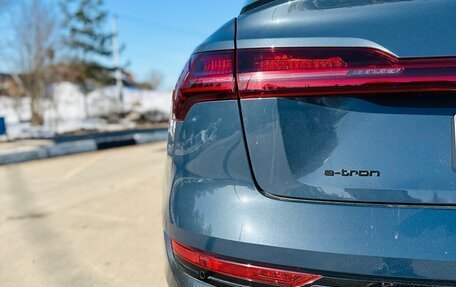 Audi e-tron Sportback I, 2020 год, 4 980 000 рублей, 5 фотография