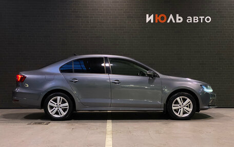 Volkswagen Jetta VI, 2018 год, 1 550 000 рублей, 4 фотография