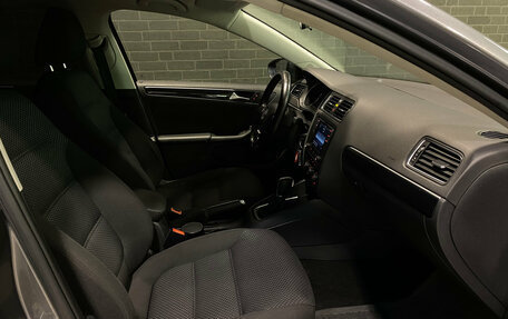 Volkswagen Jetta VI, 2018 год, 1 550 000 рублей, 10 фотография