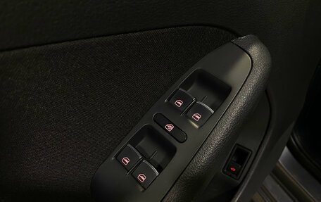 Volkswagen Jetta VI, 2018 год, 1 550 000 рублей, 15 фотография