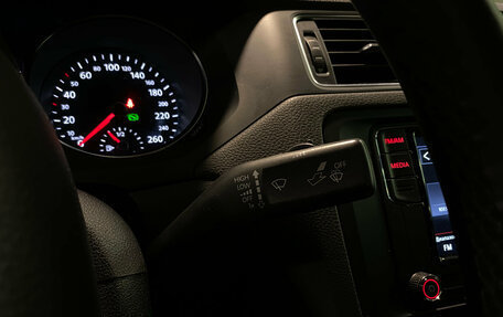 Volkswagen Jetta VI, 2018 год, 1 550 000 рублей, 20 фотография