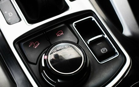 Mitsubishi Pajero Sport III рестайлинг, 2018 год, 3 130 000 рублей, 8 фотография