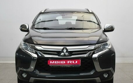 Mitsubishi Pajero Sport III рестайлинг, 2018 год, 3 130 000 рублей, 2 фотография