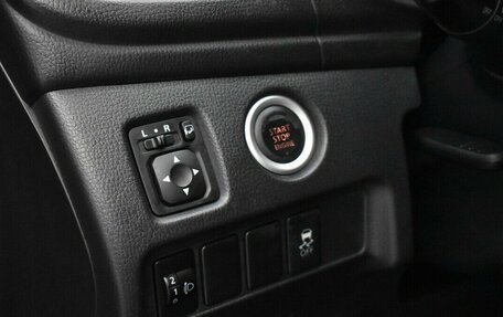 Mitsubishi Pajero Sport III рестайлинг, 2018 год, 3 130 000 рублей, 11 фотография