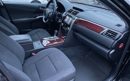 Toyota Camry, 2012 год, 1 580 000 рублей, 2 фотография