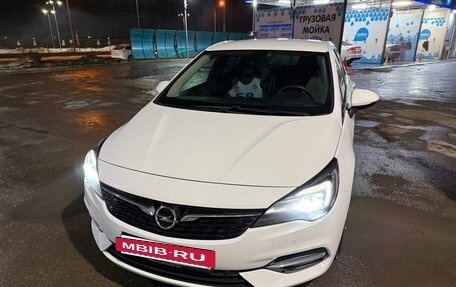 Opel Astra K, 2020 год, 1 600 000 рублей, 9 фотография