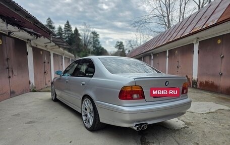 BMW 5 серия, 2001 год, 2 999 999 рублей, 5 фотография