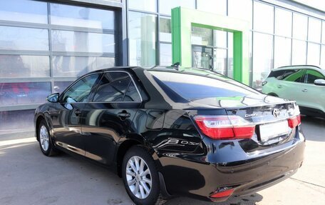 Toyota Camry, 2018 год, 2 200 000 рублей, 3 фотография