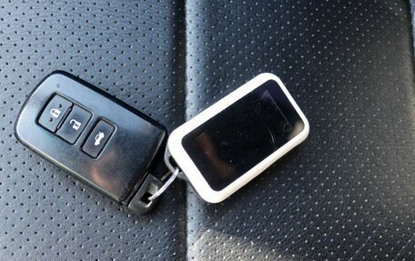 Toyota Camry, 2018 год, 2 200 000 рублей, 18 фотография