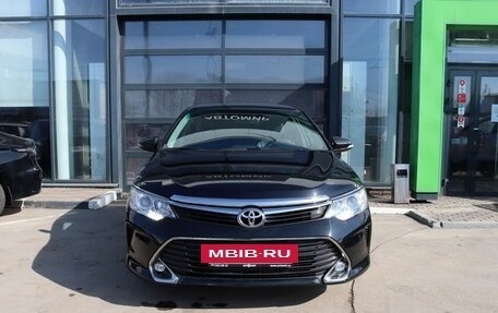 Toyota Camry, 2018 год, 2 200 000 рублей, 8 фотография