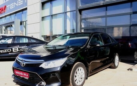 Toyota Camry, 2018 год, 2 200 000 рублей, 1 фотография