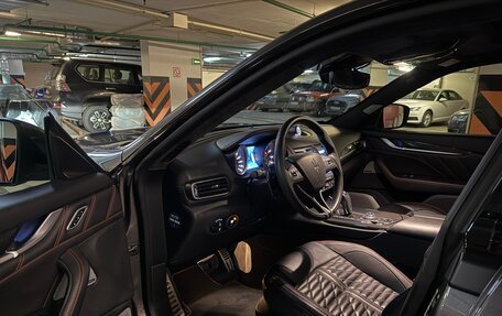 Maserati Levante I, 2020 год, 12 600 000 рублей, 11 фотография