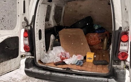 Peugeot Partner II рестайлинг 2, 2011 год, 450 000 рублей, 5 фотография