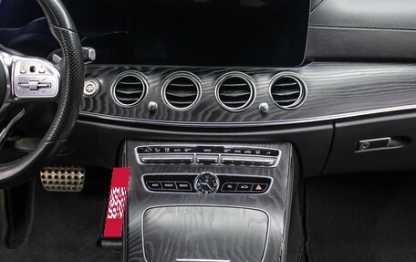 Mercedes-Benz E-Класс, 2019 год, 3 798 000 рублей, 16 фотография