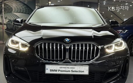 BMW 1 серия, 2024 год, 1 827 000 рублей, 2 фотография