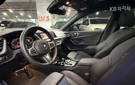BMW 1 серия, 2024 год, 1 827 000 рублей, 8 фотография