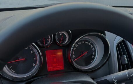 Opel Astra J, 2014 год, 850 000 рублей, 6 фотография