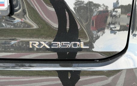 Lexus RX IV рестайлинг, 2021 год, 6 700 000 рублей, 8 фотография