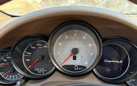 Porsche Cayenne III, 2011 год, 1 850 000 рублей, 9 фотография