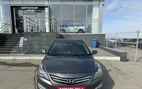 Hyundai Solaris II рестайлинг, 2014 год, 880 000 рублей, 2 фотография