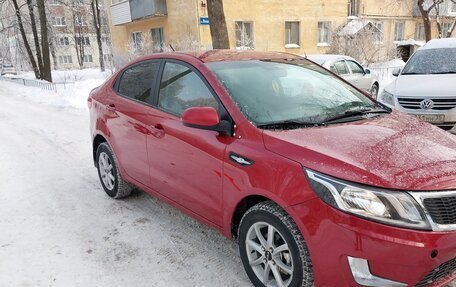 KIA Rio III рестайлинг, 2015 год, 400 000 рублей, 2 фотография