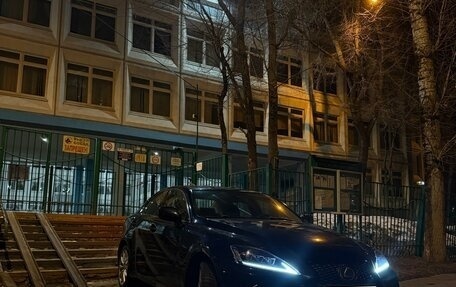 Lexus IS II рестайлинг 2, 2005 год, 1 450 000 рублей, 11 фотография