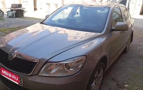 Skoda Octavia, 2010 год, 550 000 рублей, 2 фотография