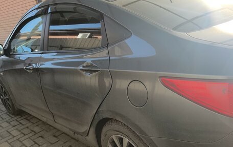 Hyundai Solaris II рестайлинг, 2014 год, 1 300 000 рублей, 3 фотография