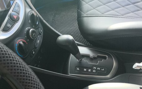 Hyundai Solaris II рестайлинг, 2014 год, 1 300 000 рублей, 5 фотография