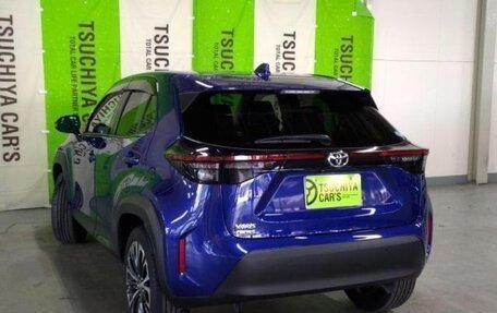 Toyota Yaris Cross, 2022 год, 1 430 069 рублей, 3 фотография