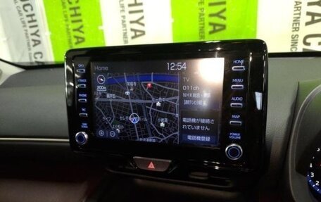 Toyota Yaris Cross, 2022 год, 1 430 069 рублей, 14 фотография