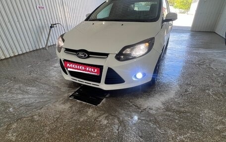 Ford Focus III, 2012 год, 800 000 рублей, 3 фотография