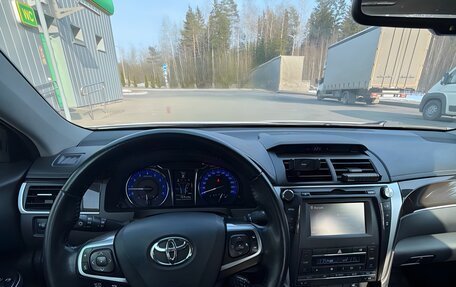 Toyota Camry, 2017 год, 1 425 000 рублей, 4 фотография