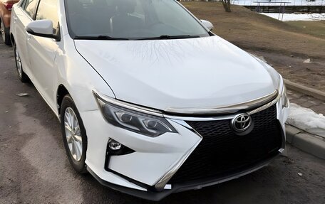 Toyota Camry, 2017 год, 1 425 000 рублей, 5 фотография