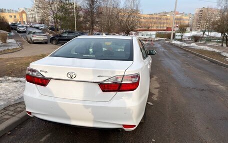 Toyota Camry, 2017 год, 1 425 000 рублей, 3 фотография