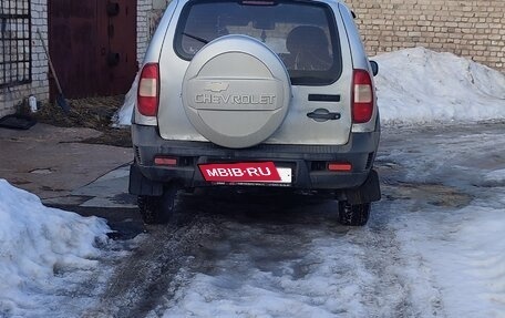 Chevrolet Niva I рестайлинг, 2006 год, 249 000 рублей, 3 фотография