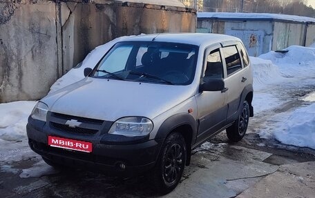 Chevrolet Niva I рестайлинг, 2006 год, 249 000 рублей, 1 фотография