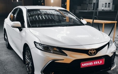 Toyota Camry, 2021 год, 3 700 000 рублей, 1 фотография
