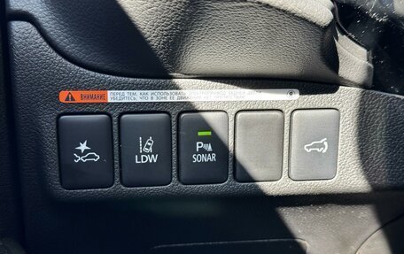 Mitsubishi Outlander III рестайлинг 3, 2018 год, 2 999 000 рублей, 14 фотография