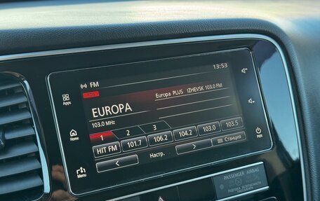 Mitsubishi Outlander III рестайлинг 3, 2018 год, 2 999 000 рублей, 19 фотография