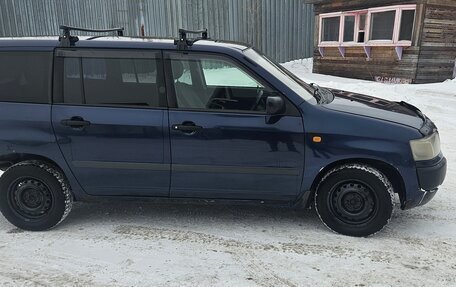 Toyota Probox I, 2002 год, 340 000 рублей, 2 фотография