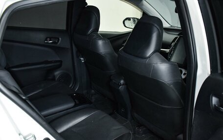 Toyota Prius IV XW50, 2017 год, 2 299 000 рублей, 12 фотография